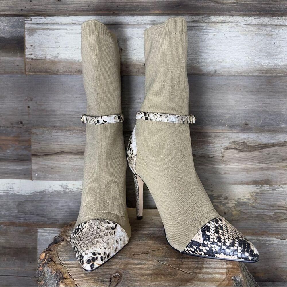 NWOB Rumbidzo Beige Sock Boots with Sanake Leather Details sz 6 - Picture 8 of 8